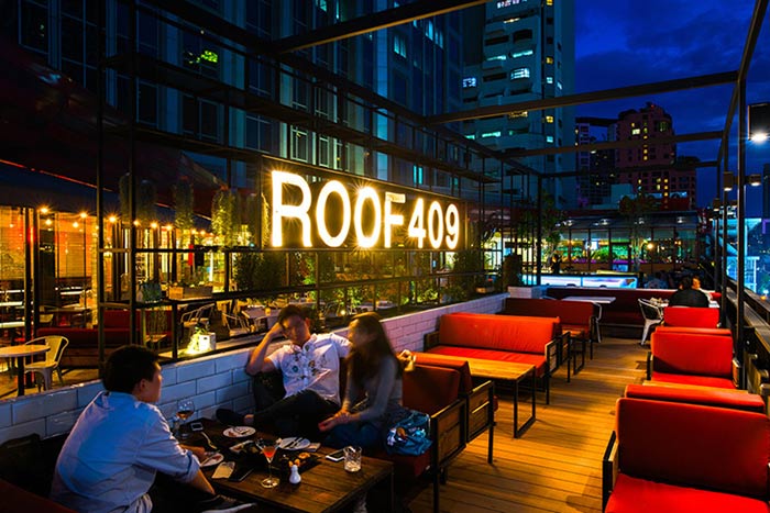 Roof 409 Bar & Bistro 