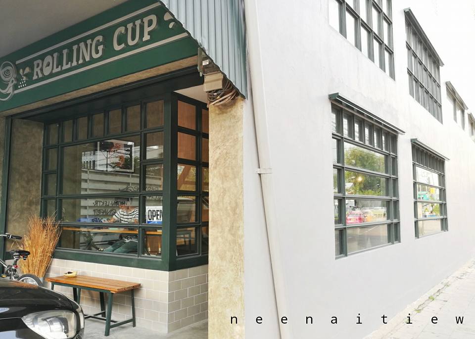 ROLLING CUP CAFE "คาเฟ่ อารีย์"